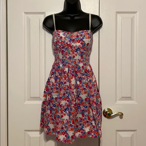 No Boundaries Dresses & Skirts - Strapless dress size M